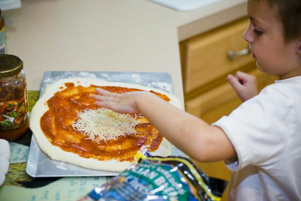 grilling pizza Get the kids involved in grilling